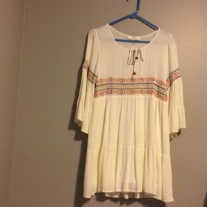 ENTRO lovely boho too with embroidered detailing